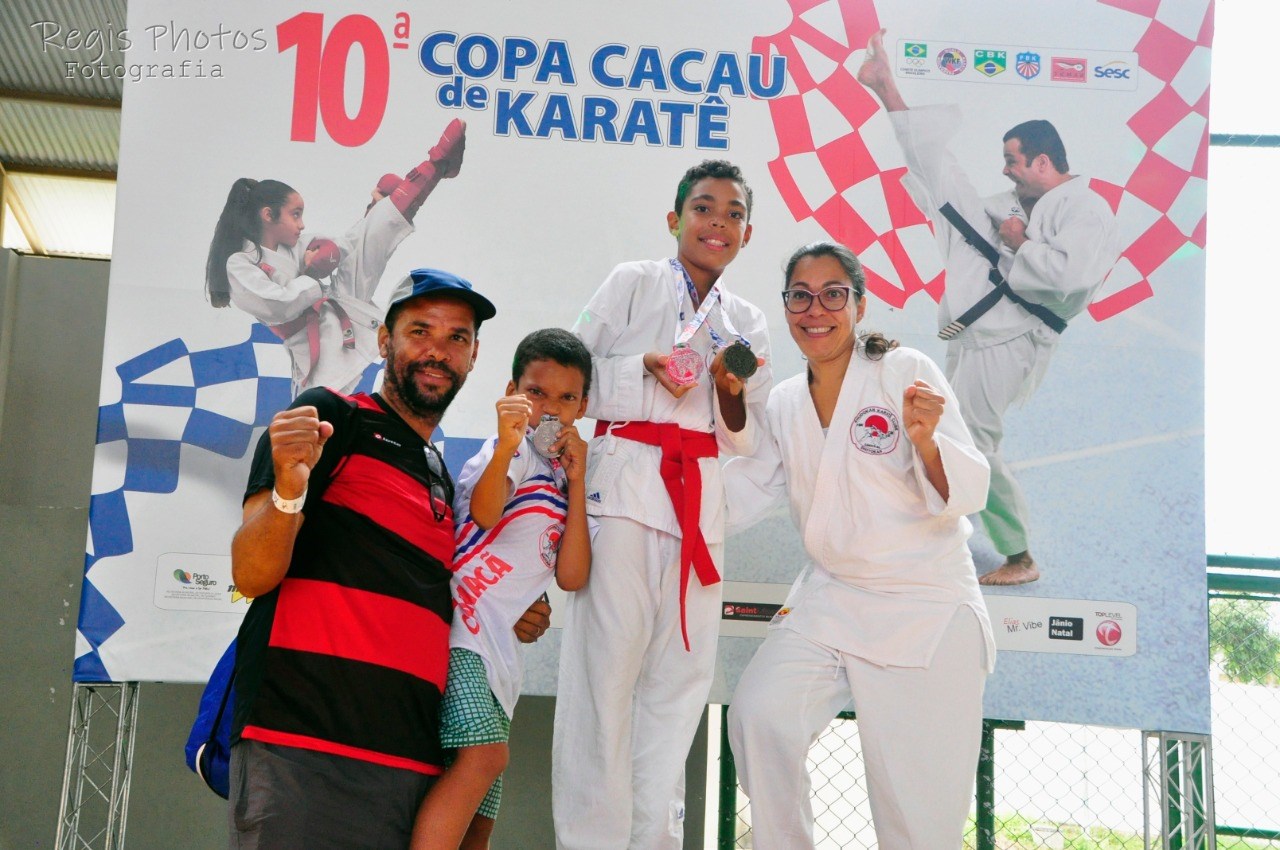Camacã: Atletas conquistam medalhas na 10ª Copa Cacau de Karatê em Porto Seguro com apoio da Prefeitura